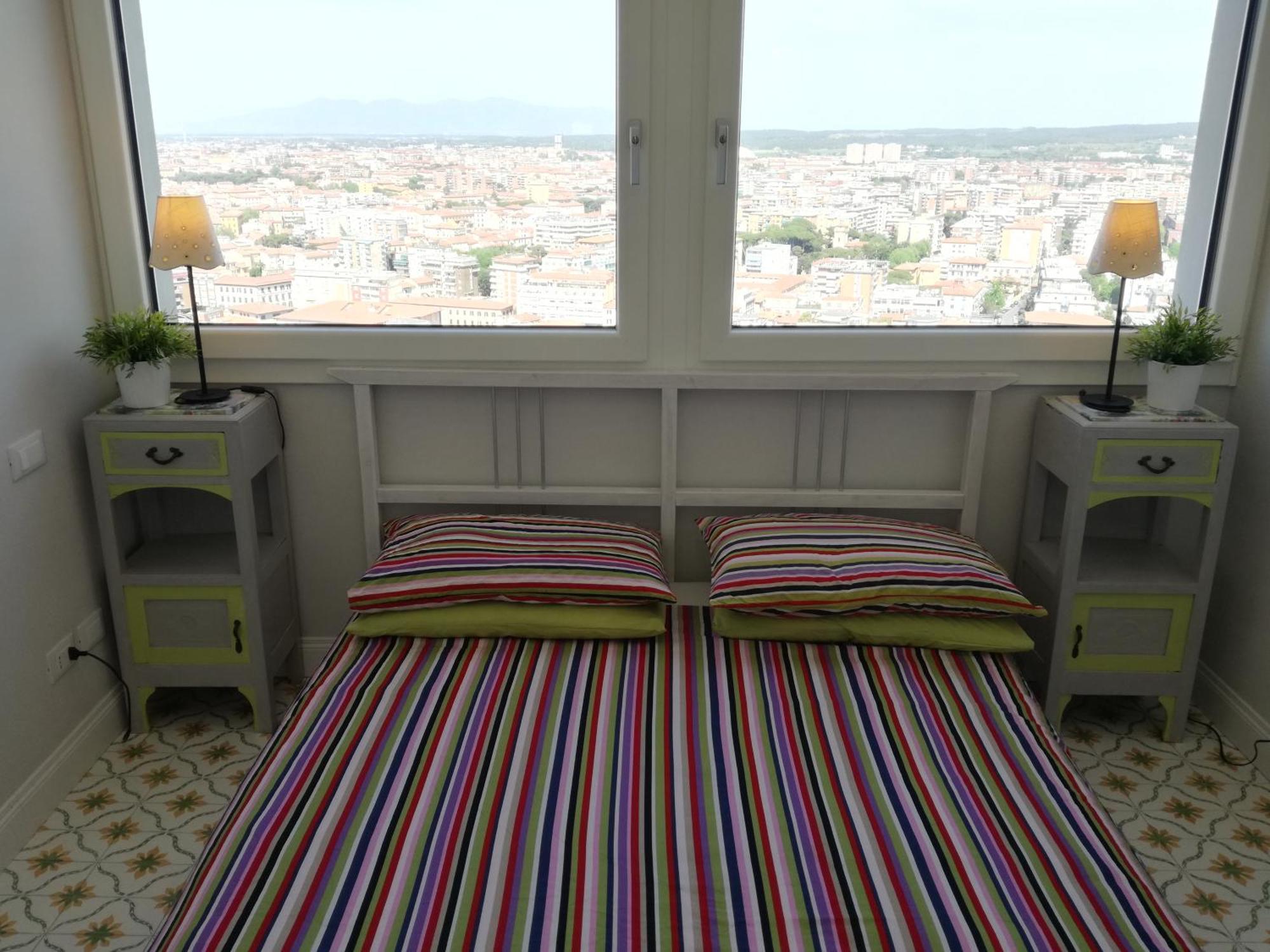 Il Grattacielo B&B 리보르노 외부 사진